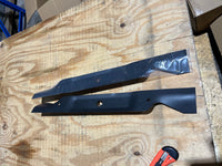 Husqvarna 46" Side discharge Blade set (2 blade deck)