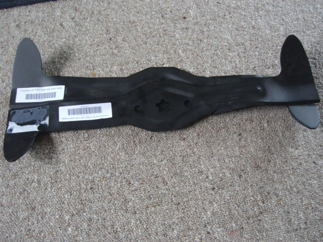 Husqvarna 42" Rear catcher blade set