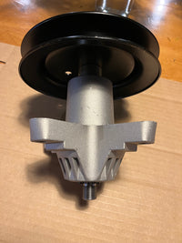 Spindle Assembly MTD  Cub Cadet  with pulley