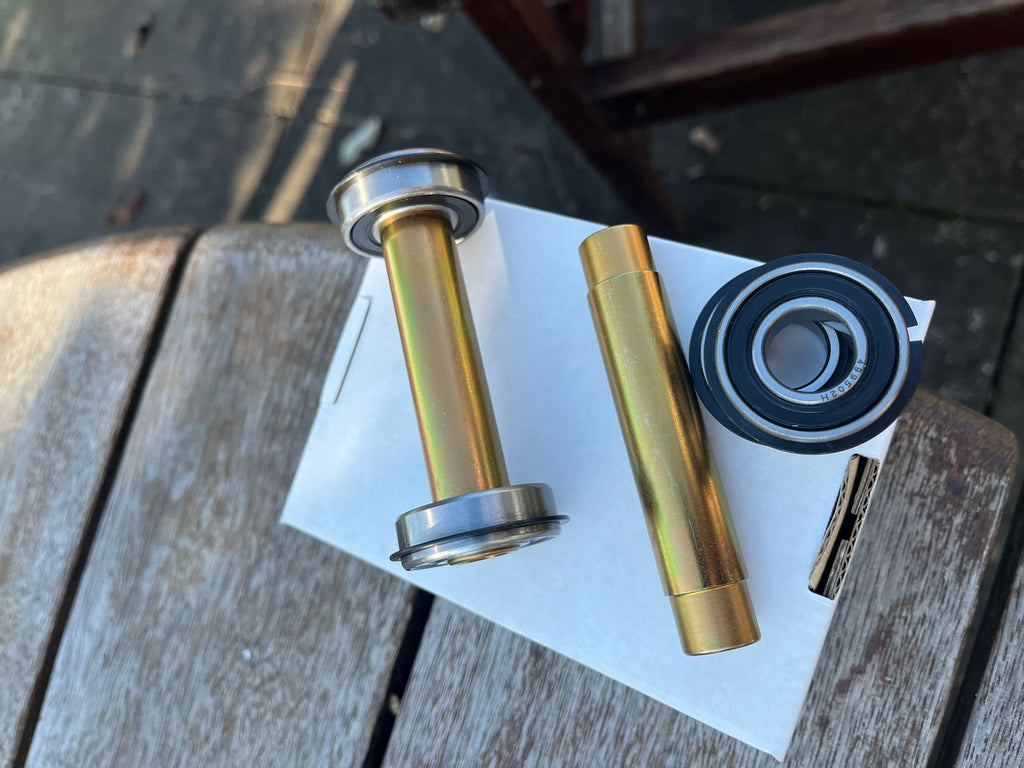 Walker Deck wheel bearing kits 8" wheels (X2)